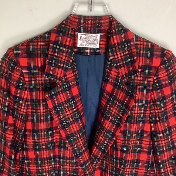 Pendleton Blazer - Picture 2 of 12